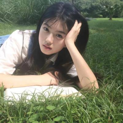 红色尾翼